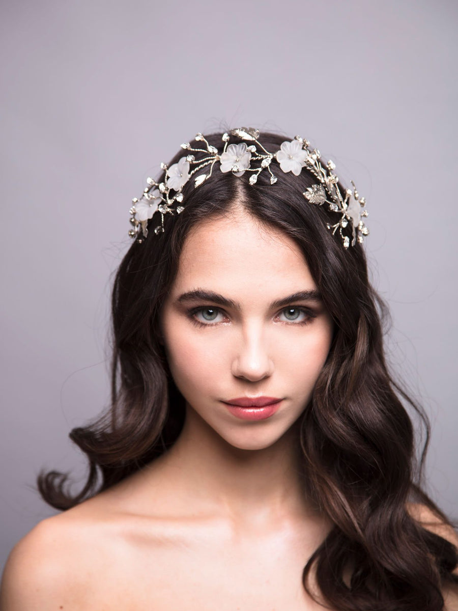 An Ode To Daisies | 8 | Silver Headpiece